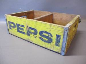 lot 19 image: Pepsi Crate