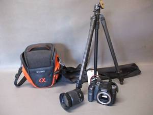 lot 53 image: Sony Camera and Tripod