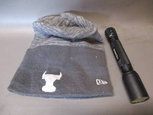 lot 58 image: Chicago Bulls Beanie and Flashlight