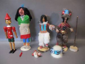 lot 63 image: Figurines