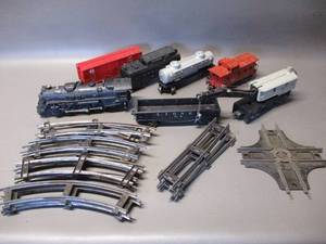 lot 95 image: Lionel Train
