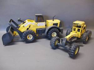 lot 97 image: Tonka Trucks
