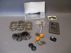 lot 103 image: Collectibles