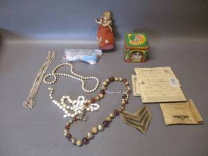 lot 110 image: Collectibles