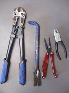lot 111 image: Tools