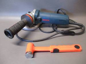 lot 122 image: Tools