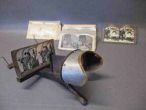 lot 127 image: Vintage Viewer