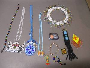 lot 129 image: Jewelry