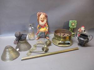 lot 157 image: Antiques