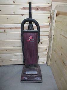 lot 162 image: Hoover Vacuum