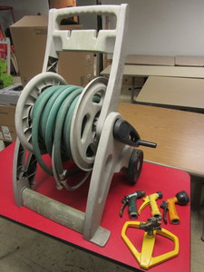 lot 405 image: SUNCAST HOSEMOBILE HOSE REEL, SPRINKLER, SPRAY NOZZLES