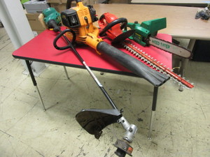 lot 408 image: ELECTRIC WOOD EATER CHAINSAW, TRIMMER, POULAN BLOWER, BLACK & DECKER HEDGE TRIMMER