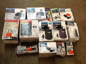 PALLET WITH ASSORTED EVERBUILT PUMPS DIFFERENT SIZES & CONDITIONS SEE PICTURES