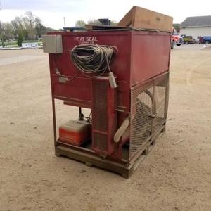 lot 35 image: Heat Seal Equipment Model 5000 Gas Powered Insulation Blowing Machine