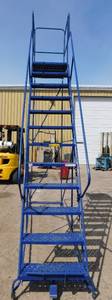 lot 15 image: Industrial Louisville 12 Step Rolling Ladder