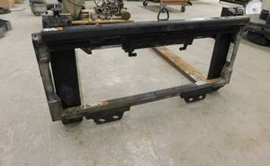 lot 27 image: 39 Class II Side Shift Plate with 42 Forks #2