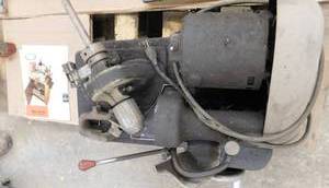 lot 28 image: Sioux Valve Reconditioning Machine