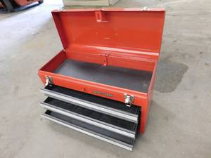 lot 53 image: Craftsman 3 Drawer Tool Box #2