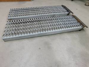 lot 65 image: 2 - Steel Ramps 1 x 42