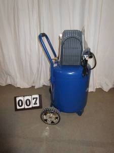 lot 7 image: Ford 15 Gallon Air Compressor - Silent Series