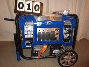 lot 10 image: Ford Portable Generator - 11,050 Watts
