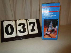 lot 37 image: AES Cut Off Stand