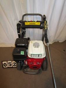 lot 52 image: Karcher Pressure Washer