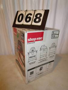 lot 68 image: Shop Vac 5 Gallon WetDry Vac
