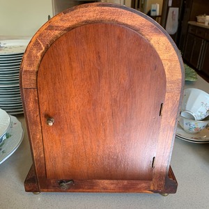 lot 17 image: Westminister Chime Dome Top - Inlaid Front Clock