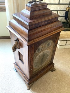 lot 24 image: Winterhalder & Hofmeier Antique 8 Gong Bracket Chime Clock