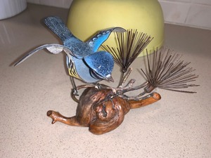 lot 66 image: Cute Bird Sculpture