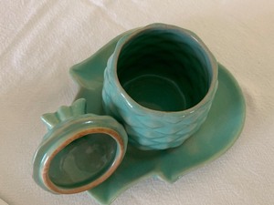 lot 76 image: Red Wing Pottery Marmalade Jar with Attached Stand in Aqua Blue