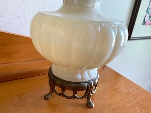 lot 97 image: Aladdin Lamp with finial-