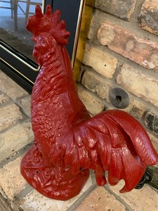 lot 106 image: Cast Iron Red Rooster