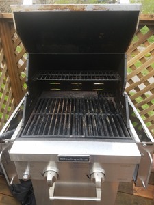 lot 130 image: Outdoor Gas Grill