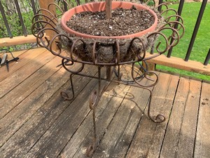 lot 128 image: Tall Decorative Metal Planter