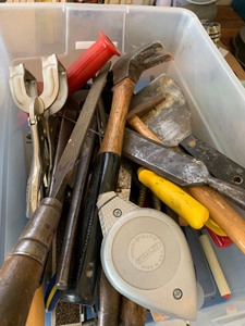 lot 151 image: Lot of Small Tools and Clamps