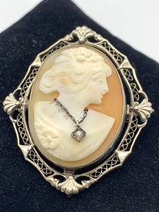 lot 181 image: Vintage Cameo