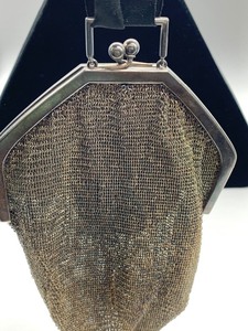 lot 177 image: Antique Sterling Silver Metal Purse