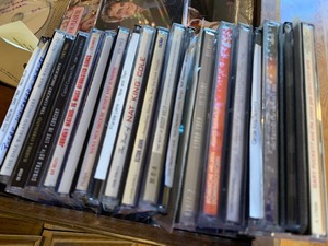 lot 188 image: Lot of CDs