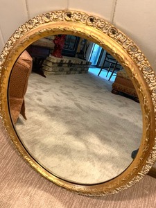 lot 202 image: Decorative Gold Gilt Mirror