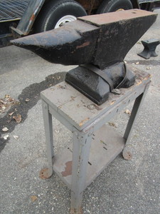 lot 109 image: 67 LB. ANVIL ON A STAND