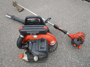 lot 125 image: BACK PACK BLOWER AND STRING TRIMMER