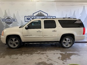 2008 GMC Yukon XL 4x4 -No Reserve-