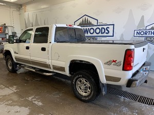 2006 Chevy 2500 Duramax 4x4 -No Reserve-