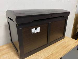 lot 13 image: BADGER 01345 Barrel Top Toy Chest 31x17x19, Espresso