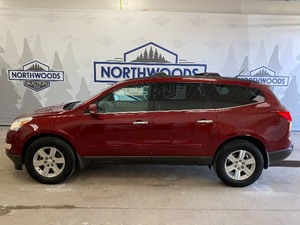 2010 Chevy Traverse LT AWD -No Reserve-