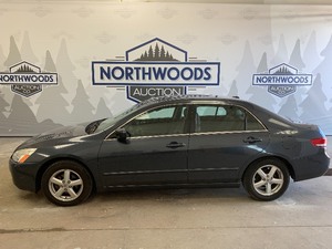 2004 Honda Accord -No Reserve-
