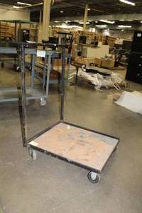 lot 1376 image: Metal Cart