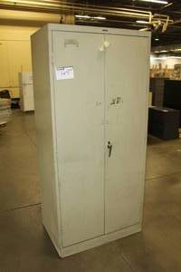 lot 1471 image: Metal Office Supply Cabinet 2-Door